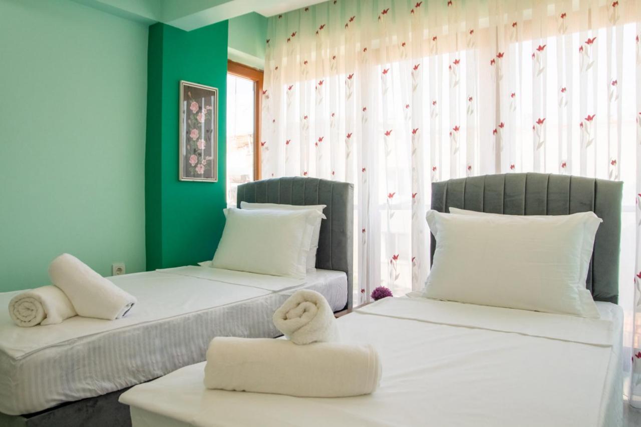Flat With Great View And Central Location In Konak İzmir Buitenkant foto