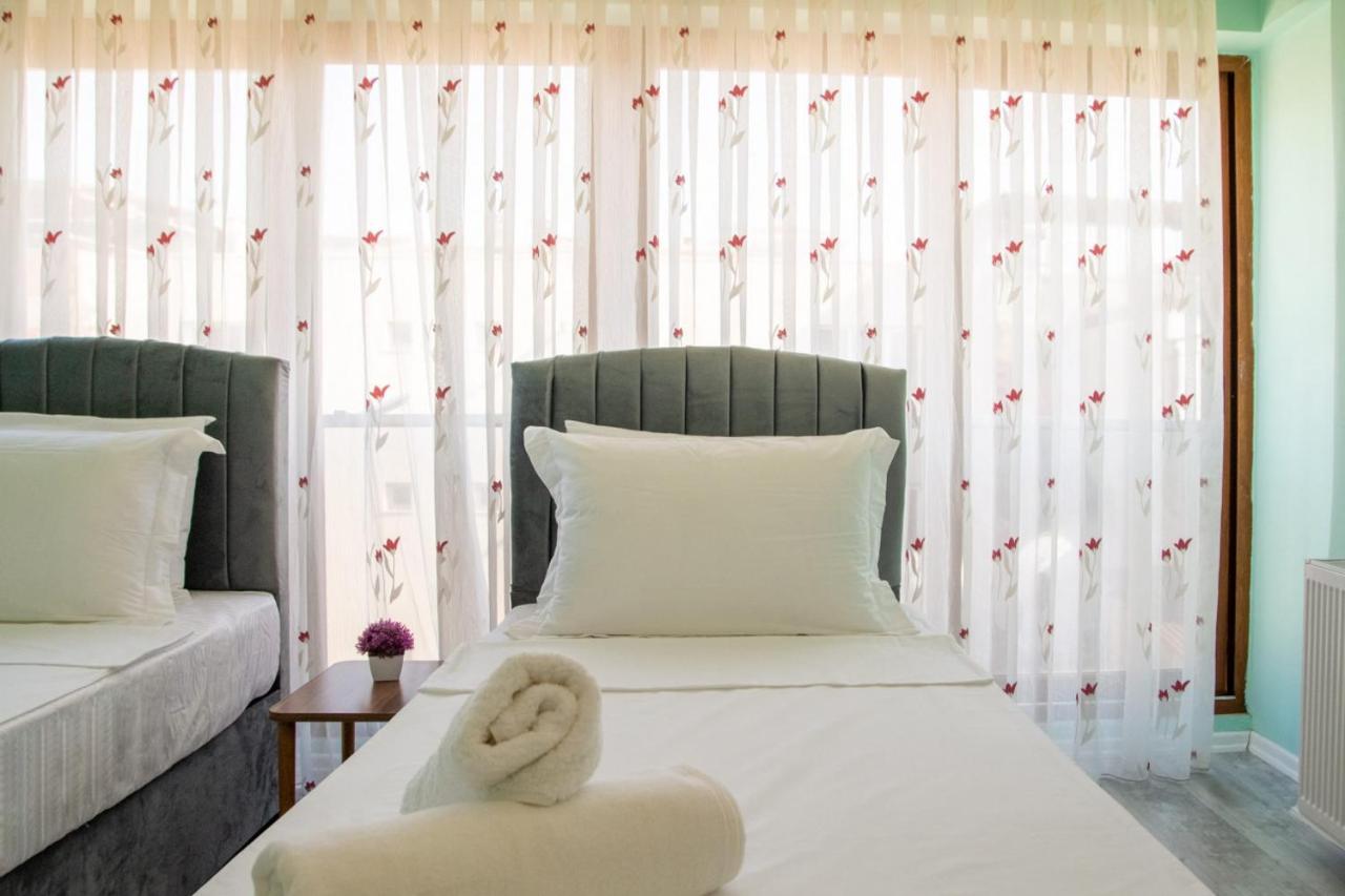 Flat With Great View And Central Location In Konak İzmir Buitenkant foto